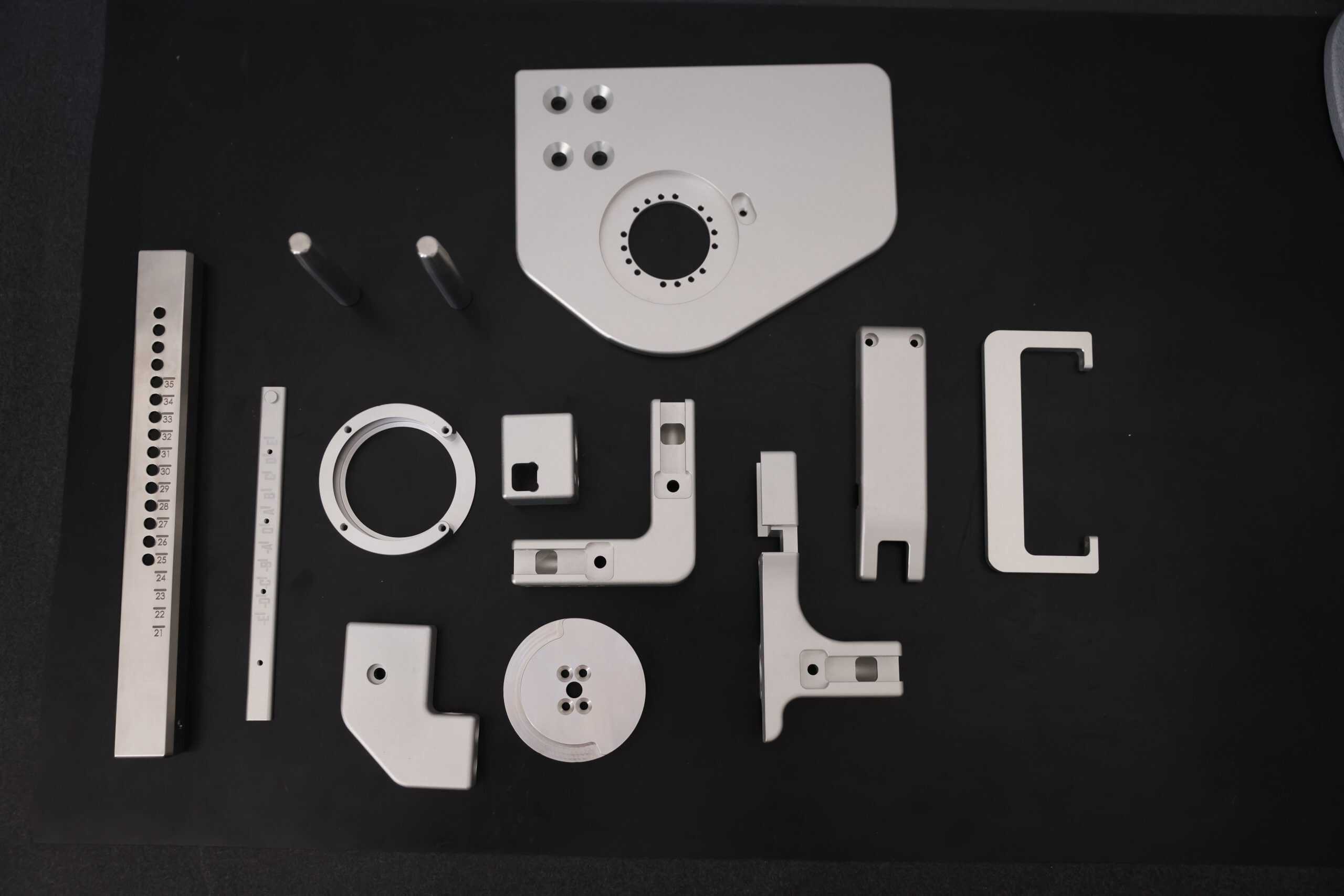 Some of the CNC machined parts produced by Xometry for BAMA technology