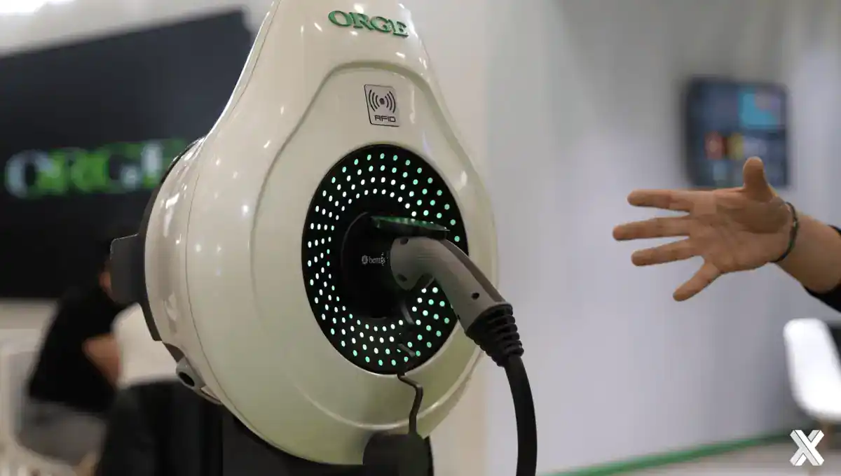 Round EV Charge Station’s Custom Parts Powered by Xometry